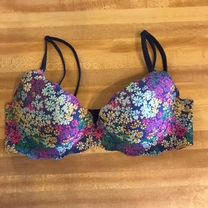 Victoria’s Secret Very Sexy Push-Up Bra